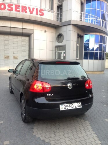 Volkswagen Golf 2005, 200,000 km - 1.6 l - Bakı