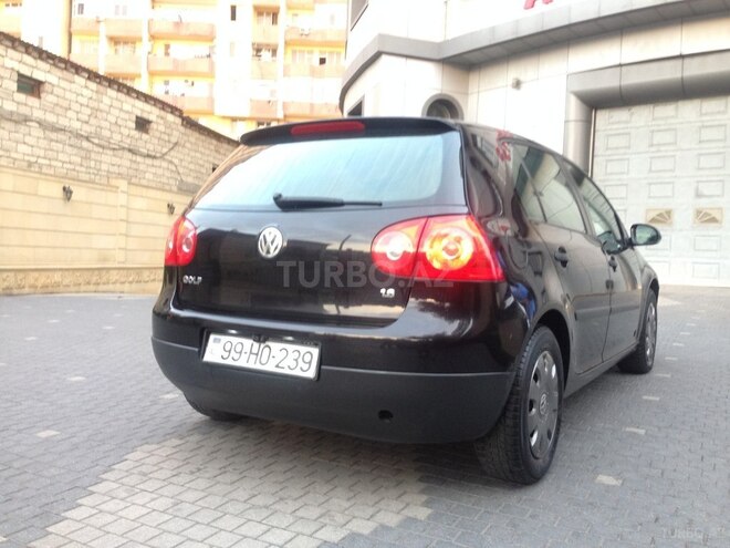 Volkswagen Golf 2005, 200,000 km - 1.6 l - Bakı