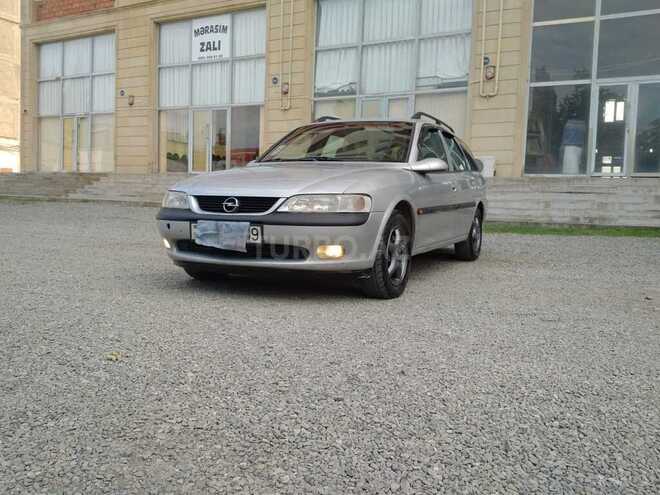 Opel Vectra 1997, 280,000 km - 2.0 л - Gəncə