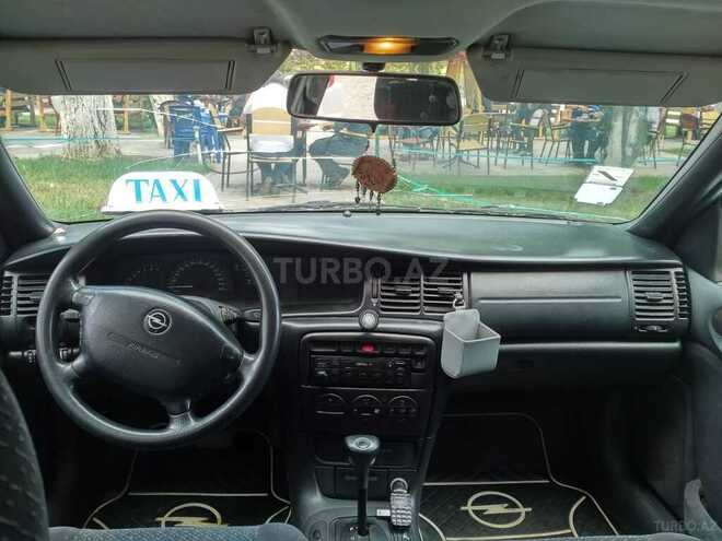 Opel Vectra 1997, 280,000 km - 2.0 л - Gəncə