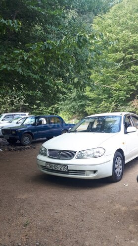 Nissan Sunny 2007, 285,000 km - 1.3 l - Bakı