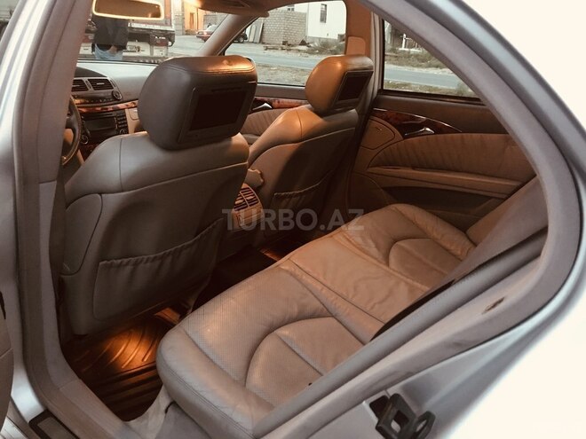 Mercedes E 320 2003, 254,000 km - 3.2 l - Bakı