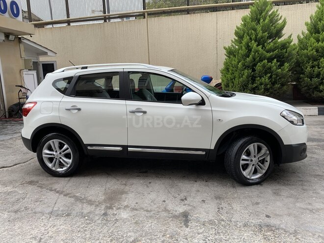 Nissan Qashqai 2013, 43,000 km - 2.0 l - Bakı