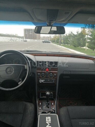 Mercedes C 200 1998, 432,000 km - 2.2 l - Sumqayıt