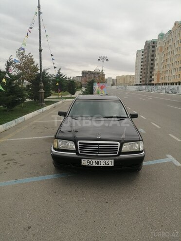 Mercedes C 200 1998, 432,000 km - 2.2 l - Sumqayıt