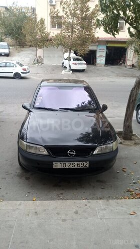 Opel Vectra 1996, 358,236 km - 2.0 l - Bakı