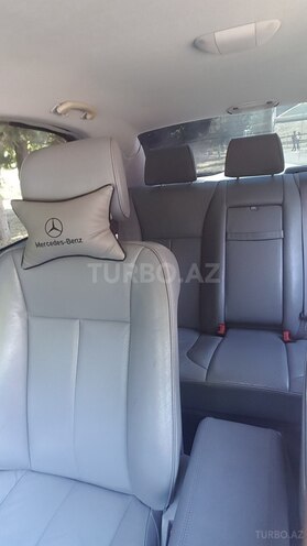 Mercedes E 240 2000, 201,200 km - 2.4 l - Yevlax