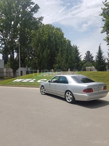 Mercedes E 240 2000, 201,200 km - 2.4 l - Yevlax