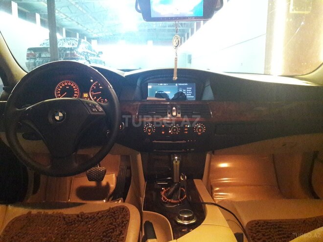 BMW 525 2007, 237,000 km - 3.0 l - Gəncə