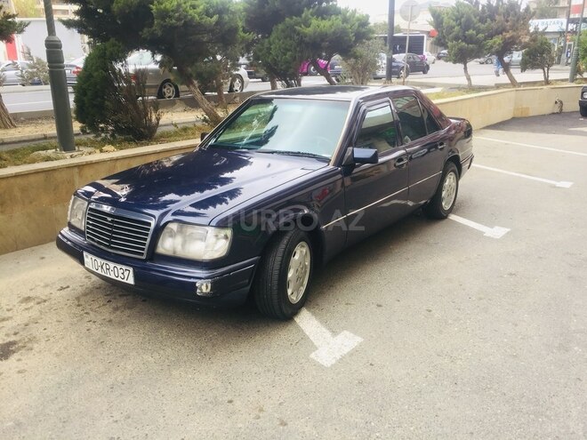 Mercedes E 280 1995, 324,000 km - 2.8 l - Bakı