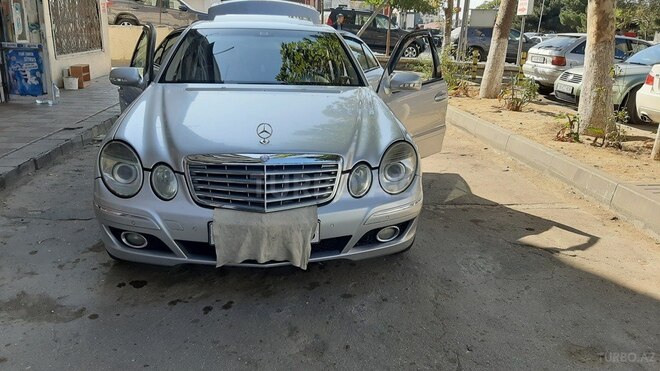 Mercedes E 220 2006, 335,000 km - 2.2 l - Bakı