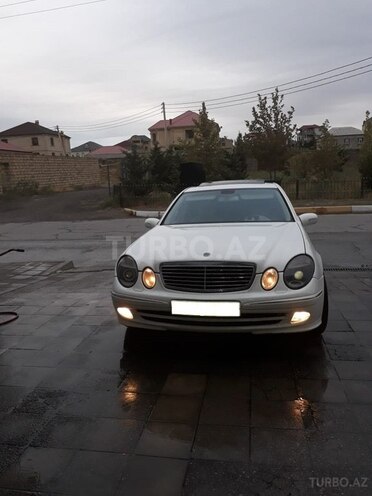 Mercedes E 240 2003, 200,000 km - 2.4 л - Bakı