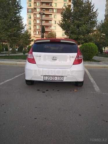 Hyundai i30 2011, 157,000 km - 1.6 л - Gəncə