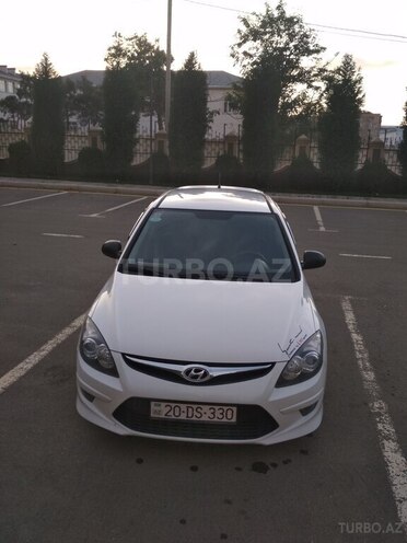 Hyundai i30 2011, 157,000 km - 1.6 л - Gəncə