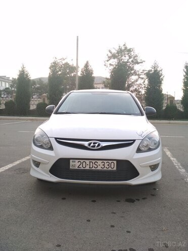 Hyundai i30 2011, 157,000 km - 1.6 л - Gəncə