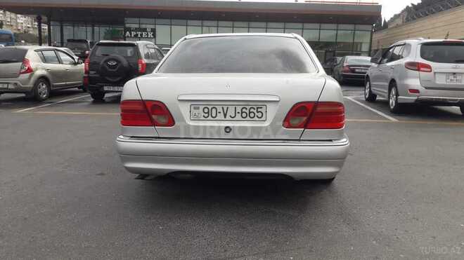Mercedes E 240 1998, 404,645 km - 2.4 l - Bakı