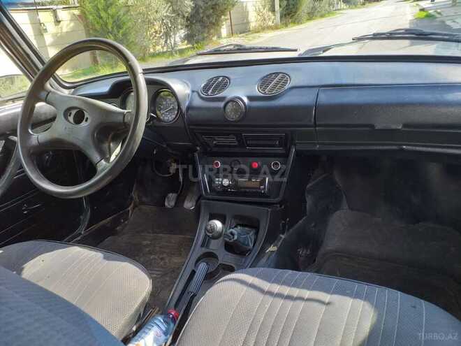 LADA (VAZ) 2106 2006, 154,000 km - 1.6 l - Salyan