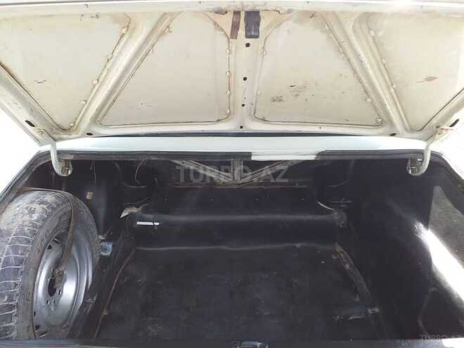 LADA (VAZ) 2106 2006, 154,000 km - 1.6 l - Salyan