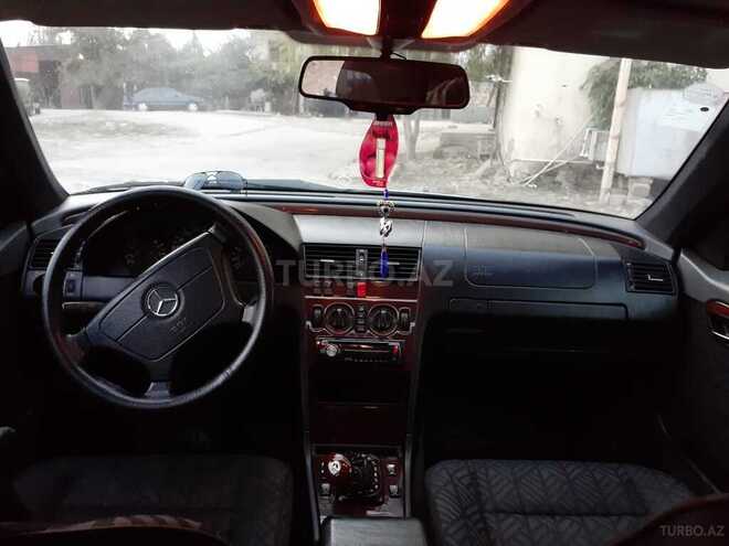 Mercedes C 220 1996, 250,000 km - 2.2 l - Salyan