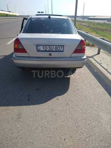 Mercedes C 220 1996, 250,000 km - 2.2 l - Salyan