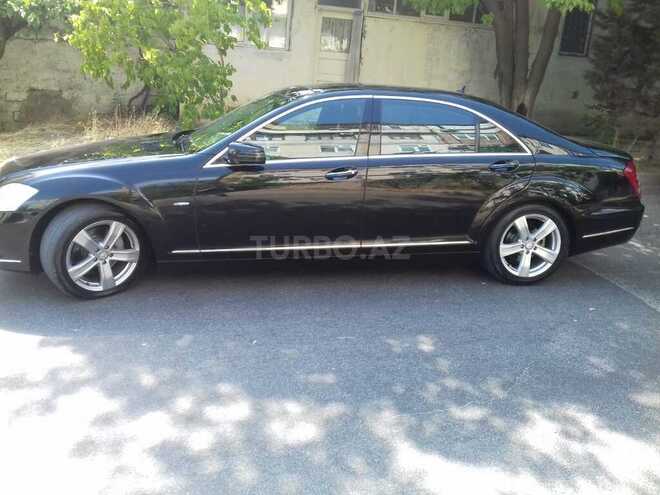 Mercedes E 220 2010, 183,500 km - 2.2 l - Bakı