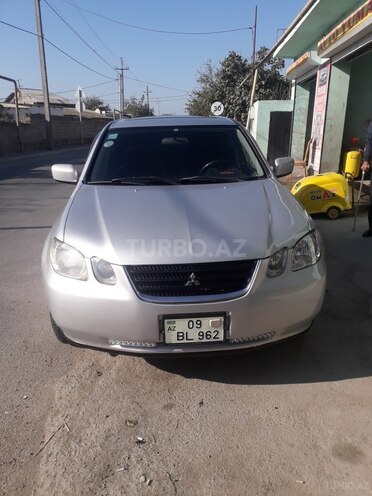 Mitsubishi Airtrek 2001, 240,000 km - 2.4 л - Bakı