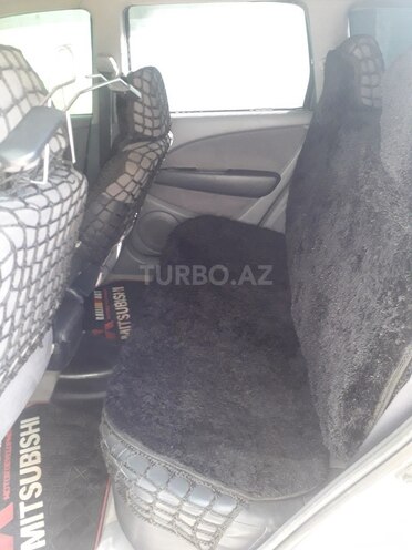 Mitsubishi Airtrek 2001, 240,000 km - 2.4 л - Bakı