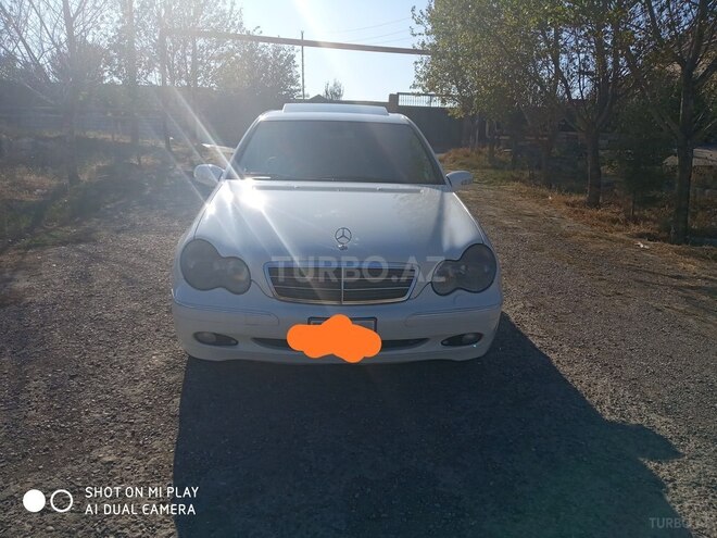 Mercedes C 240 2002, 389,000 km - 2.6 l - Bakı