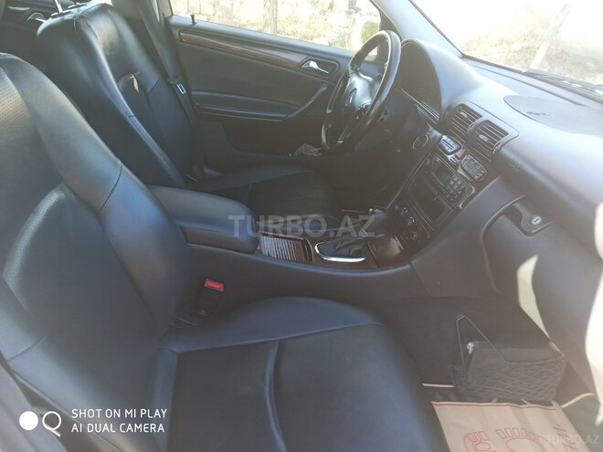 Mercedes C 240 2002, 389,000 km - 2.6 l - Bakı