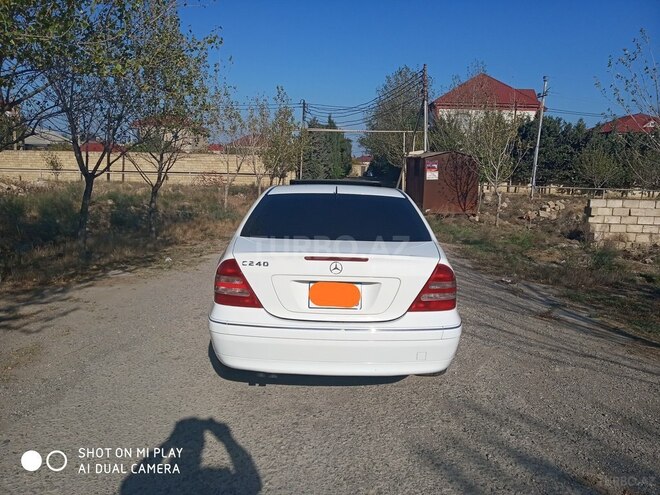 Mercedes C 240 2002, 389,000 km - 2.6 l - Bakı