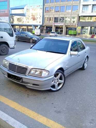 Mercedes C 240 1999, 330,000 km - 2.4 l - Bakı