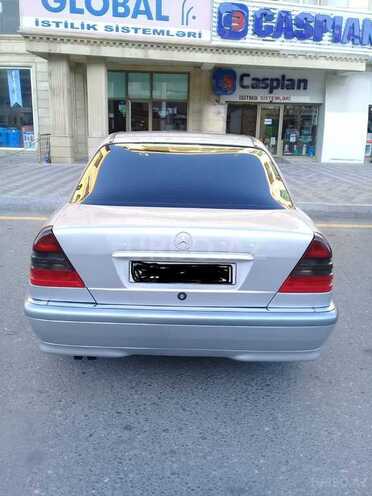 Mercedes C 240 1999, 330,000 km - 2.4 l - Bakı