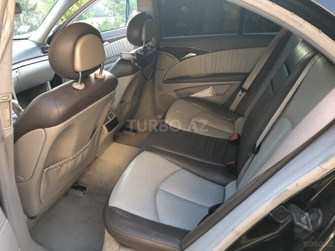 Mercedes E 320 2003, 330,000 km - 3.2 l - Bakı