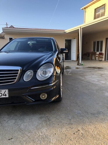 Mercedes E 320 2003, 330,000 km - 3.2 l - Bakı