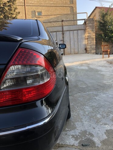 Mercedes E 320 2003, 330,000 km - 3.2 l - Bakı