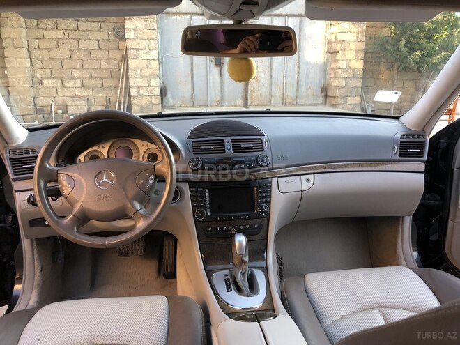 Mercedes E 320 2003, 330,000 km - 3.2 l - Bakı