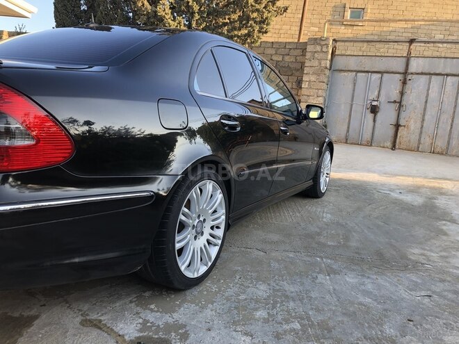 Mercedes E 320 2003, 330,000 km - 3.2 l - Bakı