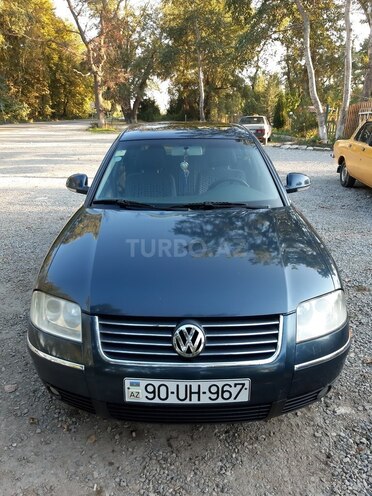 Volkswagen Passat 2004, 228,257 km - 1.8 l - Xaçmaz