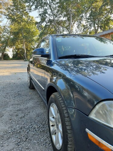 Volkswagen Passat 2004, 228,257 km - 1.8 l - Xaçmaz