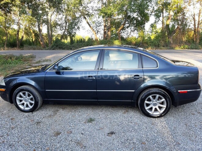 Volkswagen Passat 2004, 228,257 km - 1.8 l - Xaçmaz