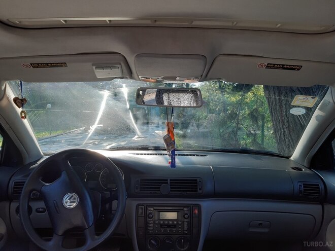 Volkswagen Passat 2004, 228,257 km - 1.8 l - Xaçmaz