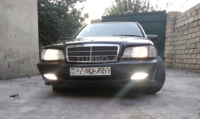 Mercedes C 180 1999, 207,000 km - 1.8 l - Bakı