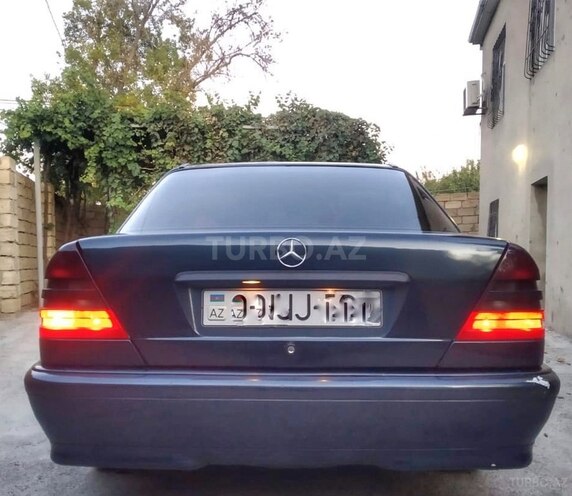Mercedes C 180 1999, 207,000 km - 1.8 l - Bakı