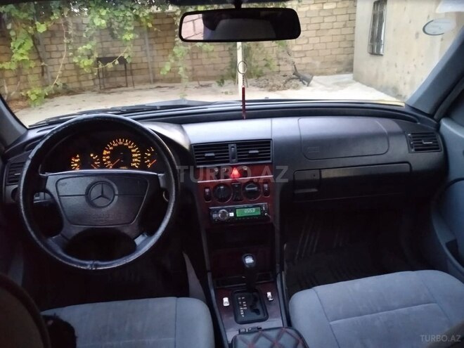 Mercedes C 180 1999, 207,000 km - 1.8 l - Bakı