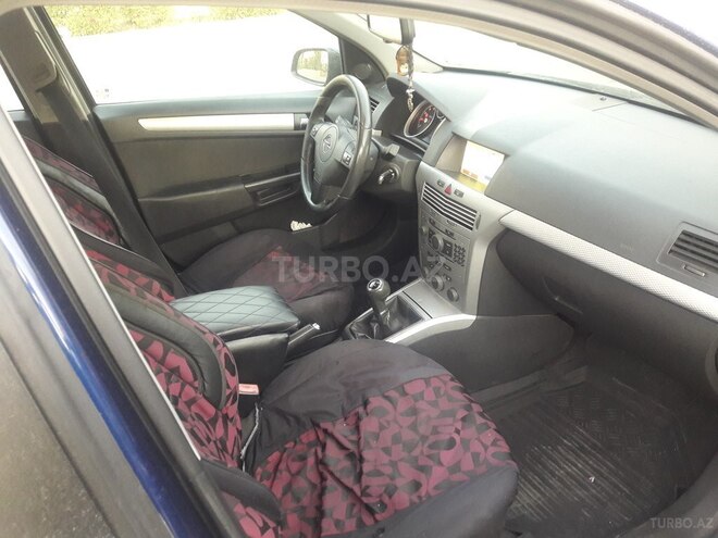 Opel Astra 2006, 210,000 km - 1.6 l - Bakı