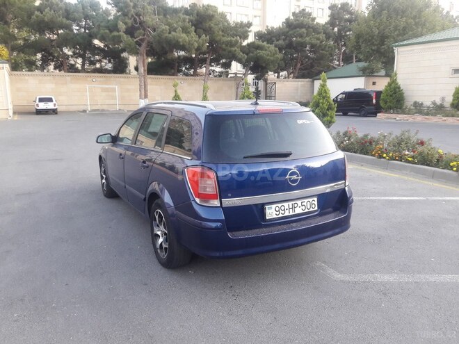 Opel Astra 2006, 210,000 km - 1.6 l - Bakı