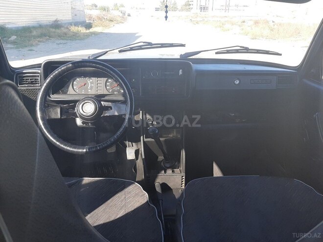 LADA (VAZ) 2107 2006, 170,000 km - 1.6 л - Yevlax