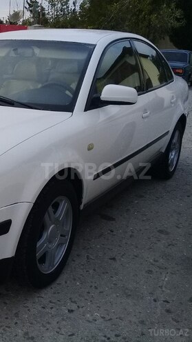 Volkswagen Passat 1998, 340,000 km - 1.8 l - Neftçala