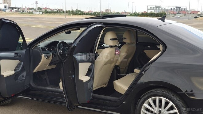 Volkswagen Jetta 2011, 120,000 km - 2.5 l - Bakı
