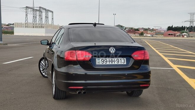 Volkswagen Jetta 2011, 120,000 km - 2.5 l - Bakı